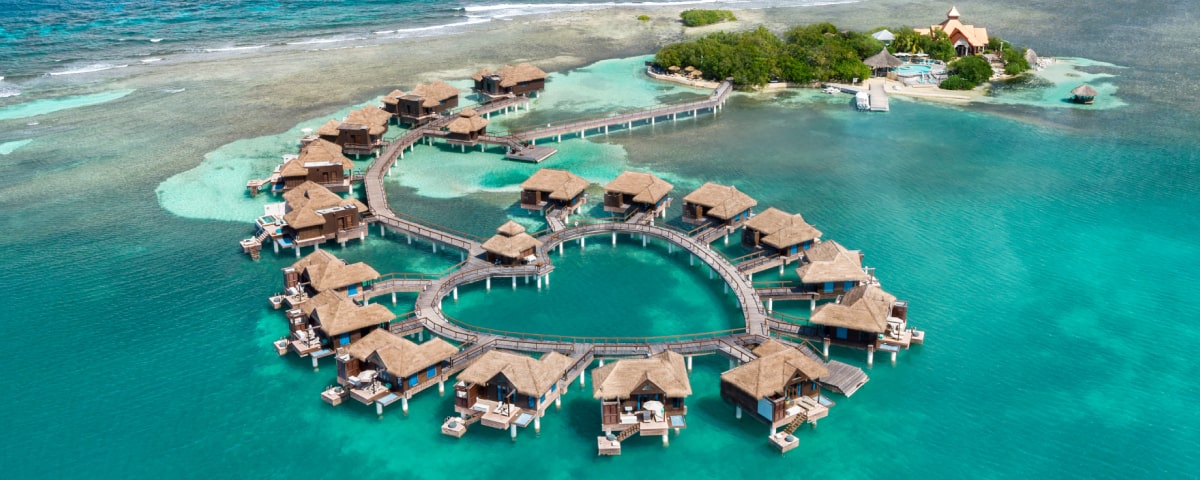 Beach Shoreside Resort