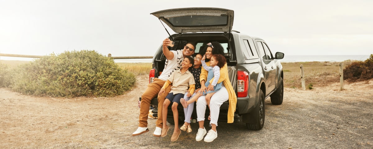 Family Photo-Op Pit Stop on Summer Road Trip