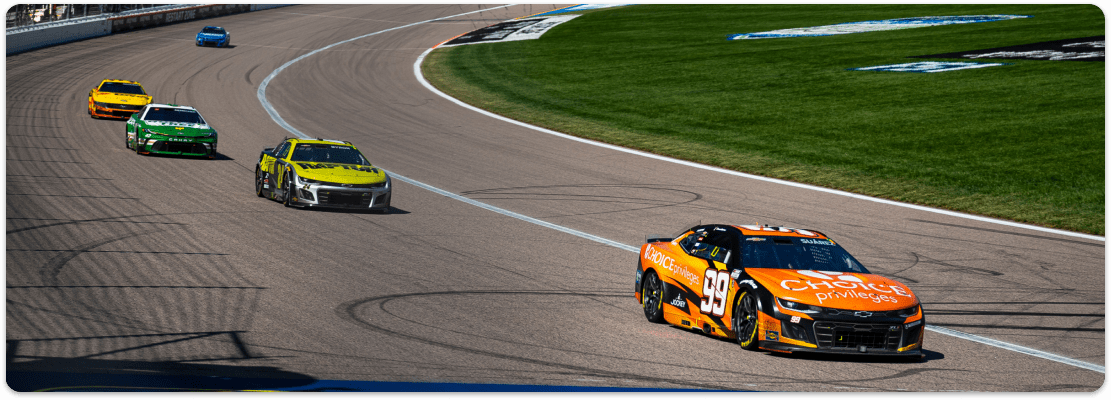 Racecars on the Track - the Choice Privileges is in First Place